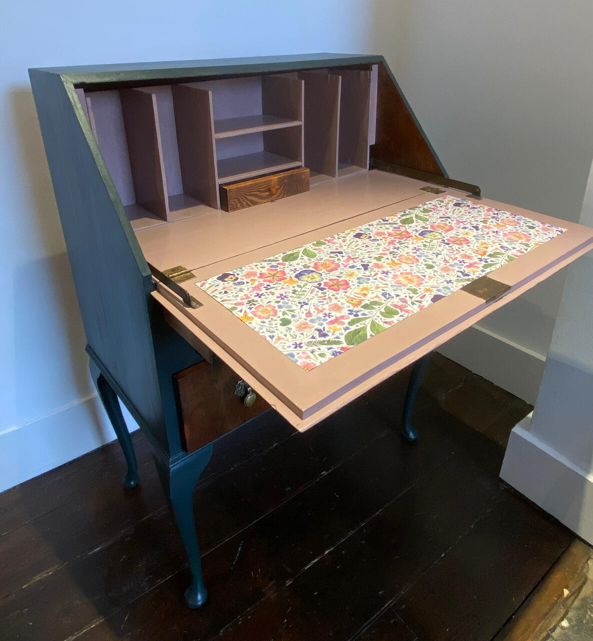 Restoring boring studio furniture restoration and upcycling