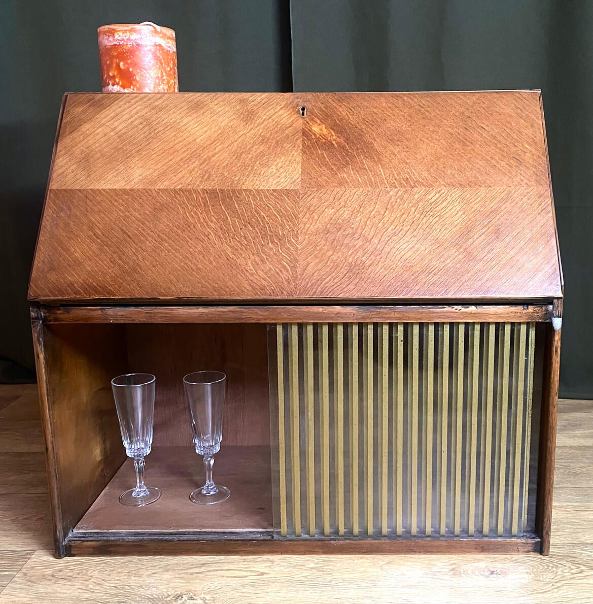 Restoring boring studio furniture restoration and upcycling