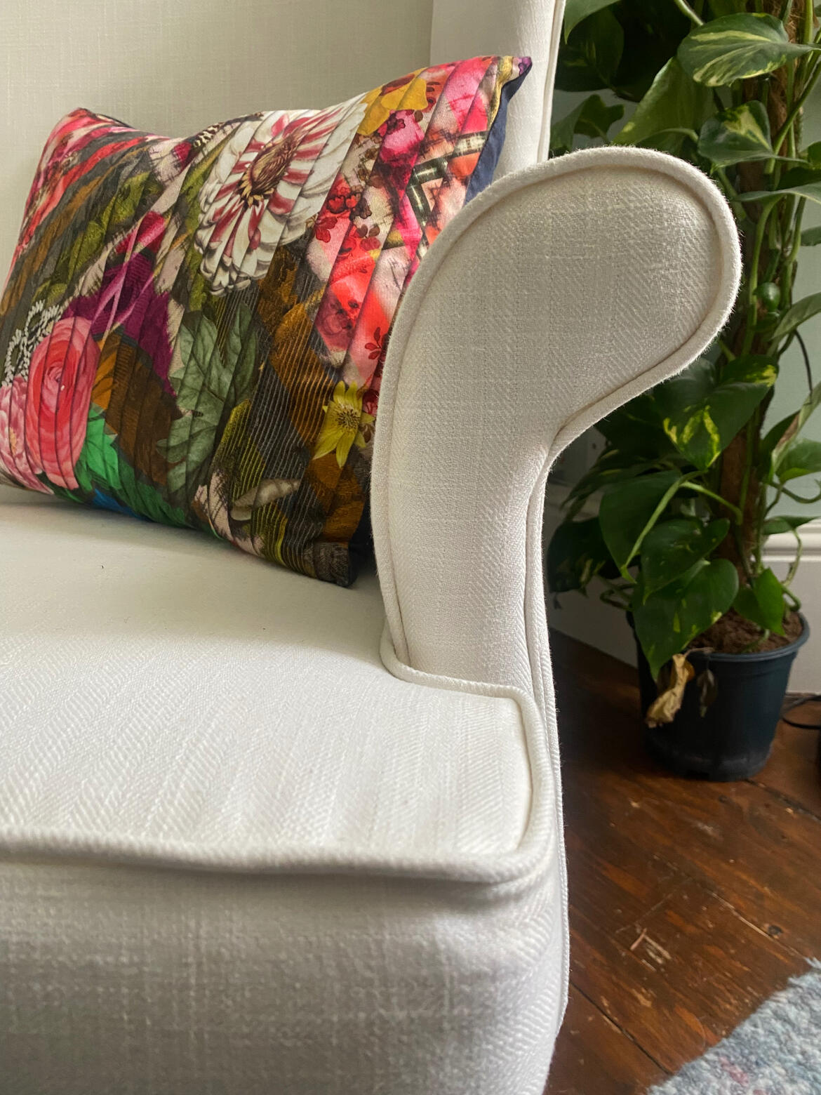 Restoring boring studio furniture restoration and upcycling