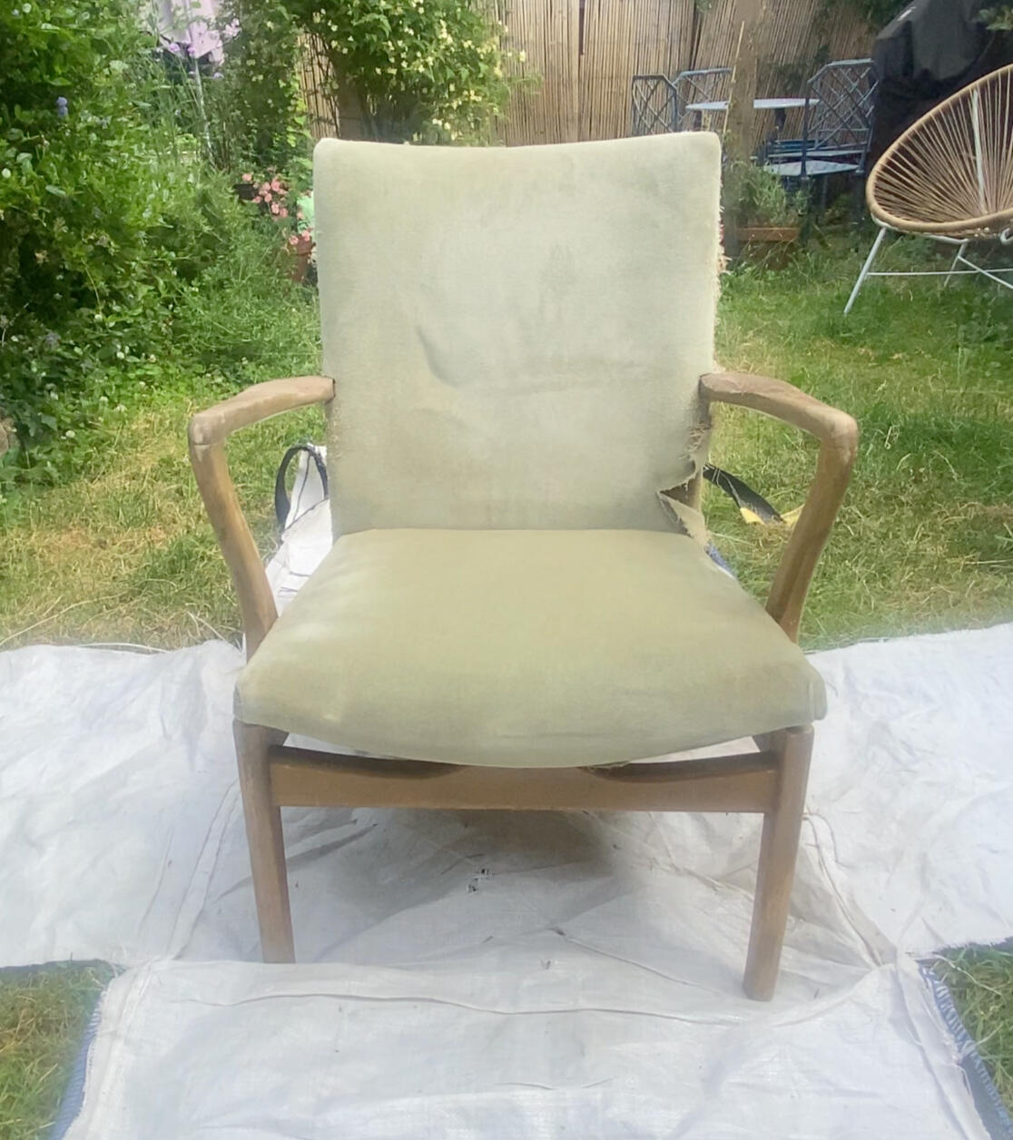 Restoring boring studio furniture restoration and upcycling